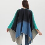 Poncho Azul Mujer 3