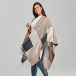 Poncho Beige Mujer